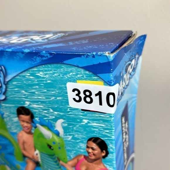 H2O GO fantasy dragon ride -on ages 3 plus new in box box is a little damaged - Picture 2 of 7